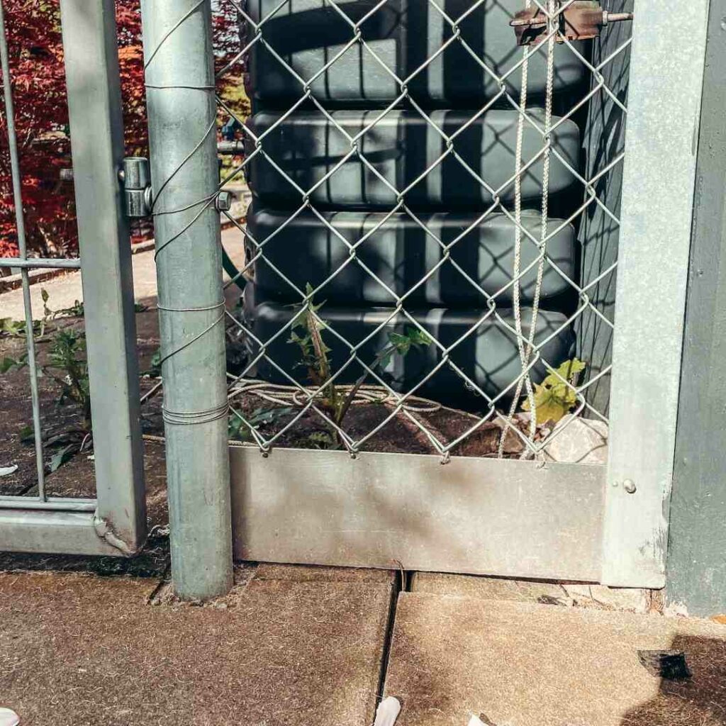 katzensicherer Garten Abschluss Unterkante 2